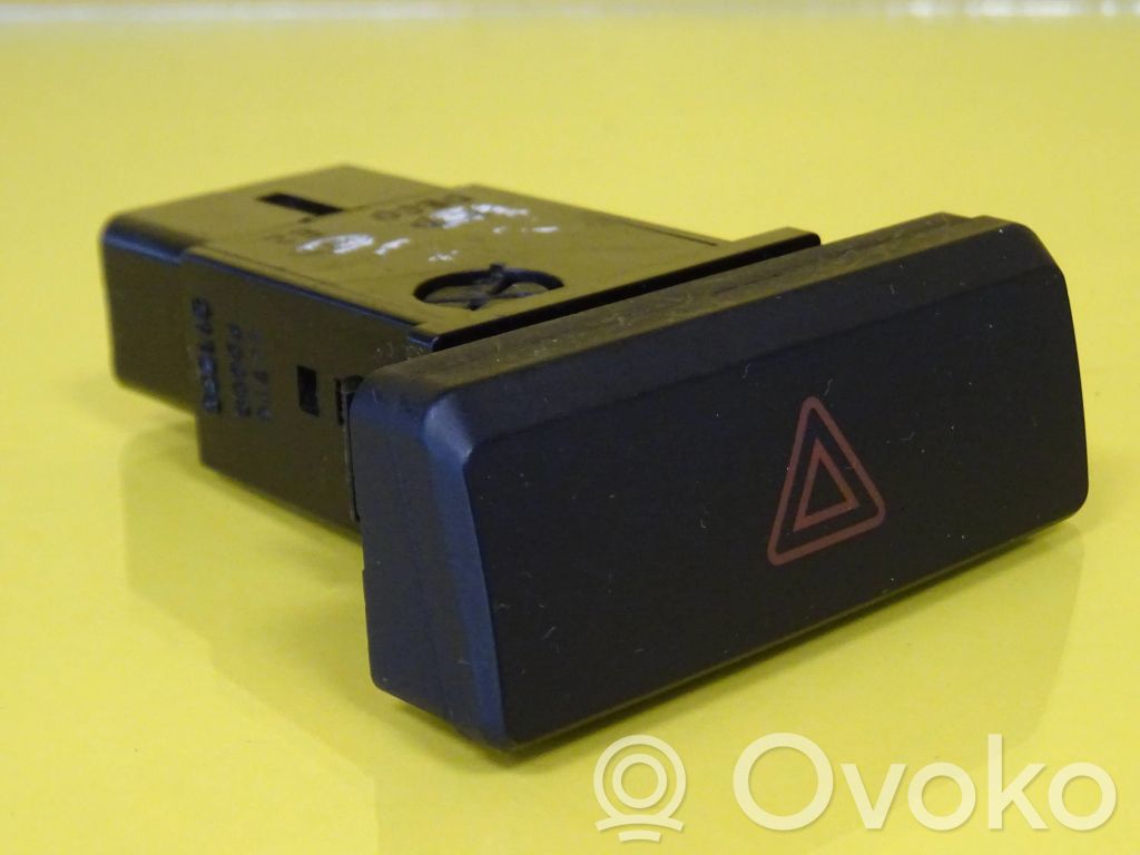 KIA Rio Hazard light switch 
