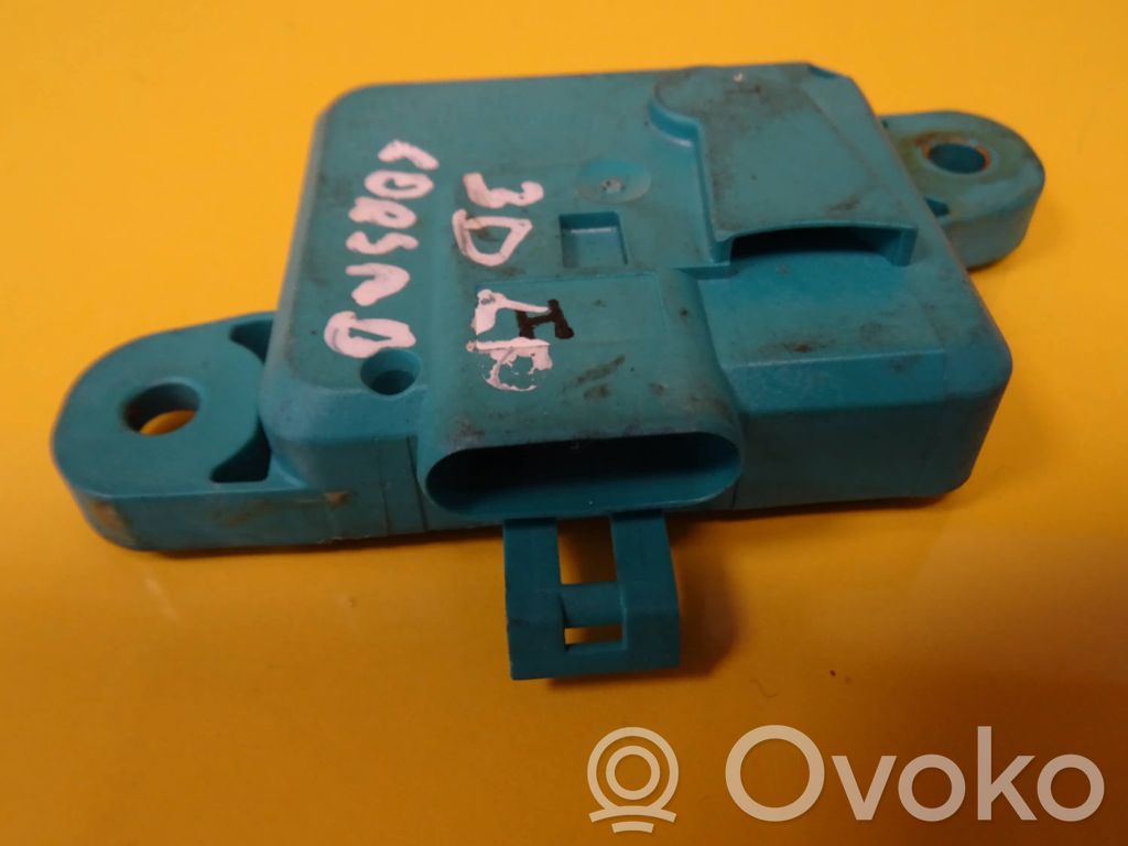 Opel Corsa B Airbagsensor Crashsensor Drucksensor 