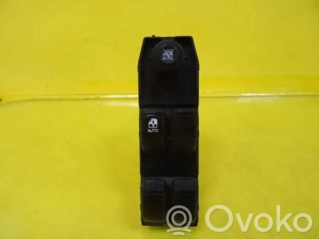Chevrolet Nubira Interruptor del elevalunas eléctrico 
