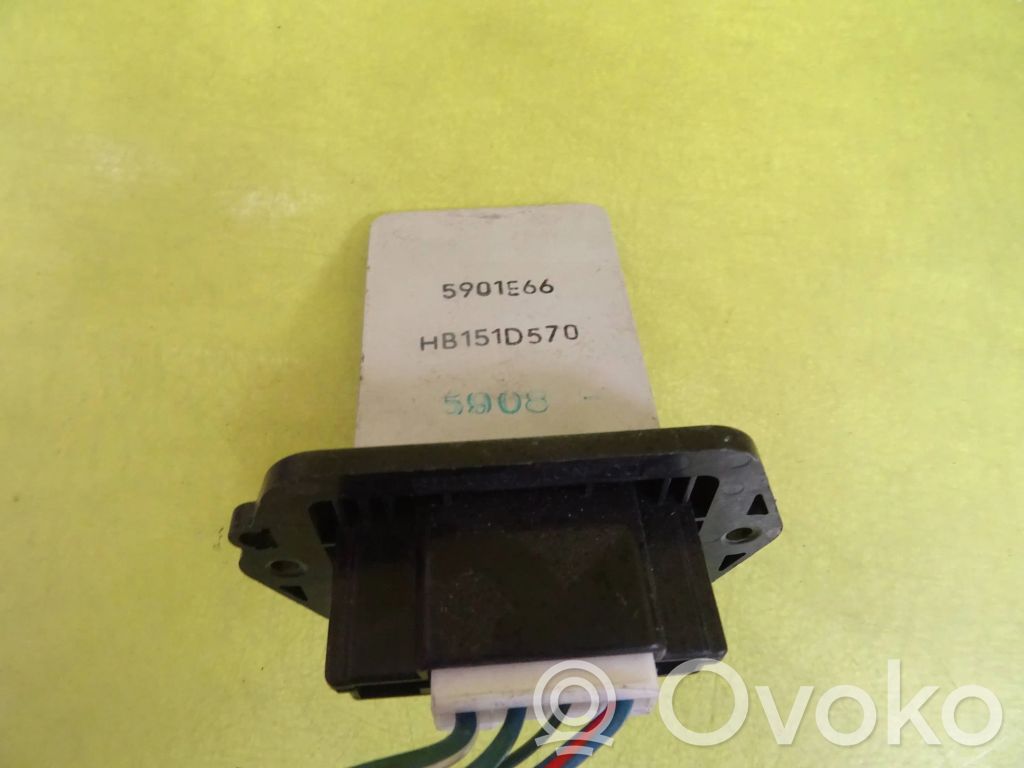 Mazda 2 Rezystor / Opornik dmuchawy nawiewu 