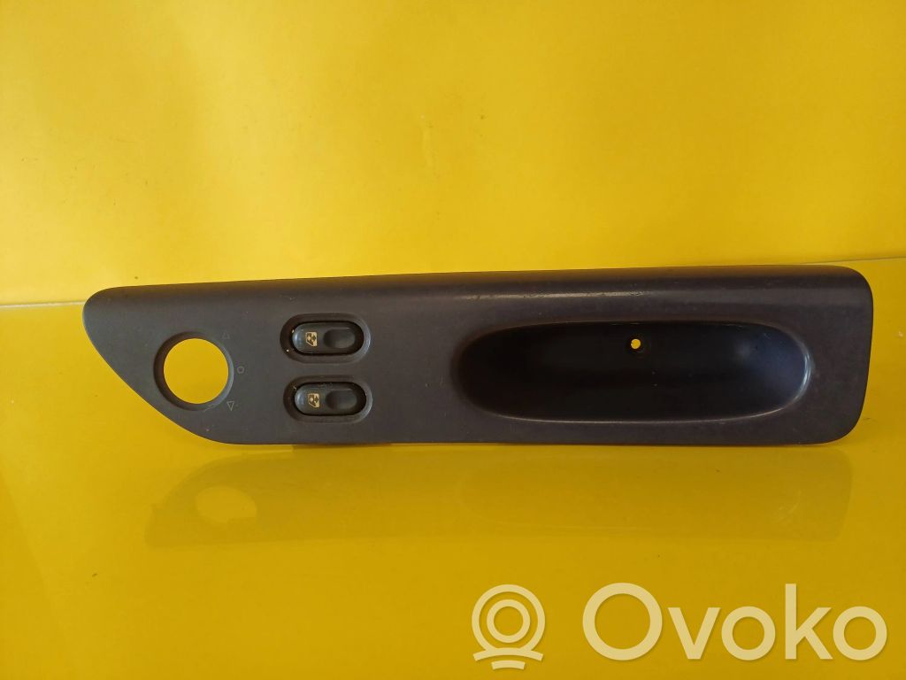 Renault Espace III Electric window control switch 