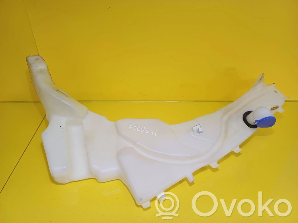 Ford Focus Windshield washer fluid reservoir/tank 