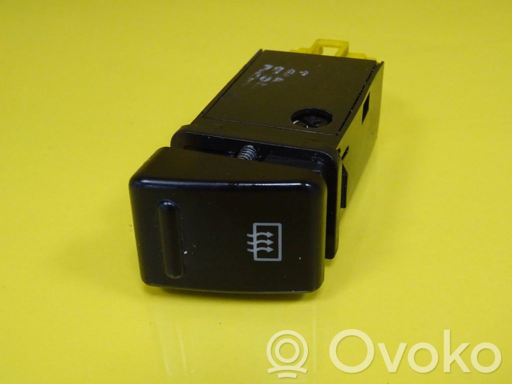 Windscreen/window heater switch