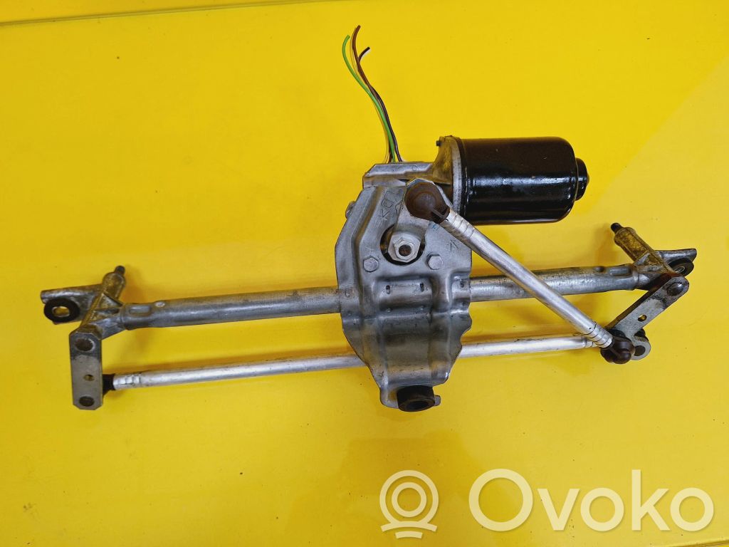 Opel Corsa C Front wiper linkage and motor 
