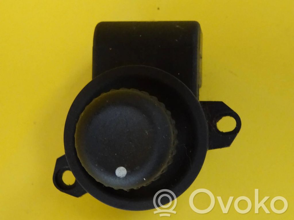 Renault Laguna I Interruptor del espejo lateral 