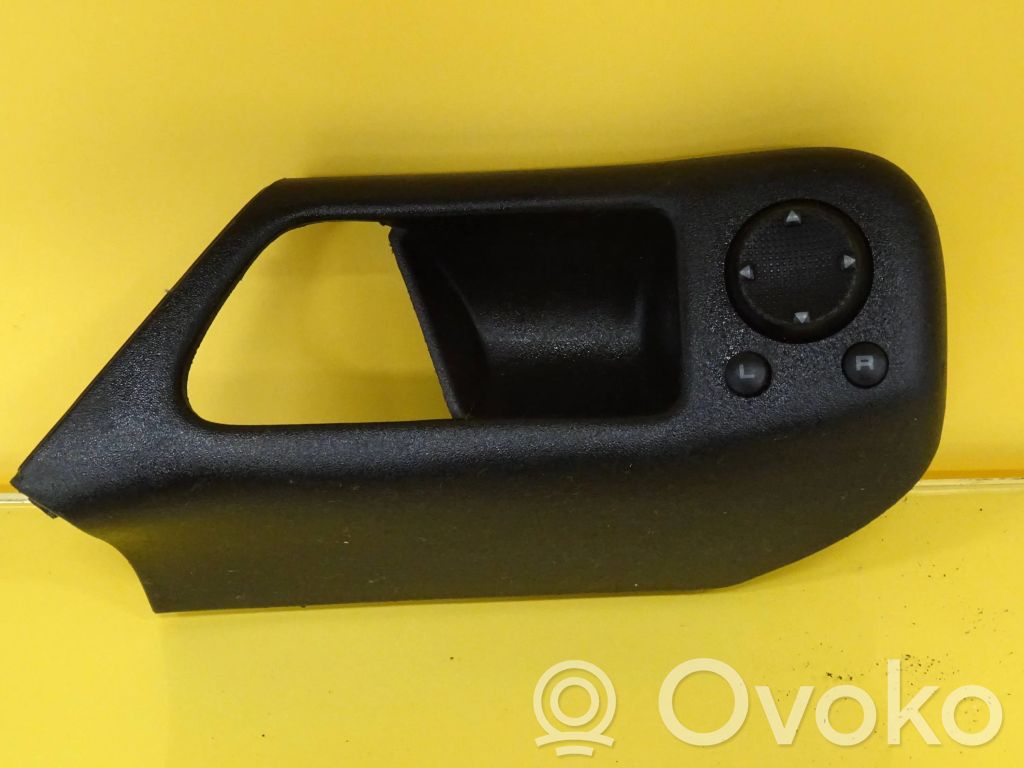Volkswagen Golf III Interruptor del espejo lateral 