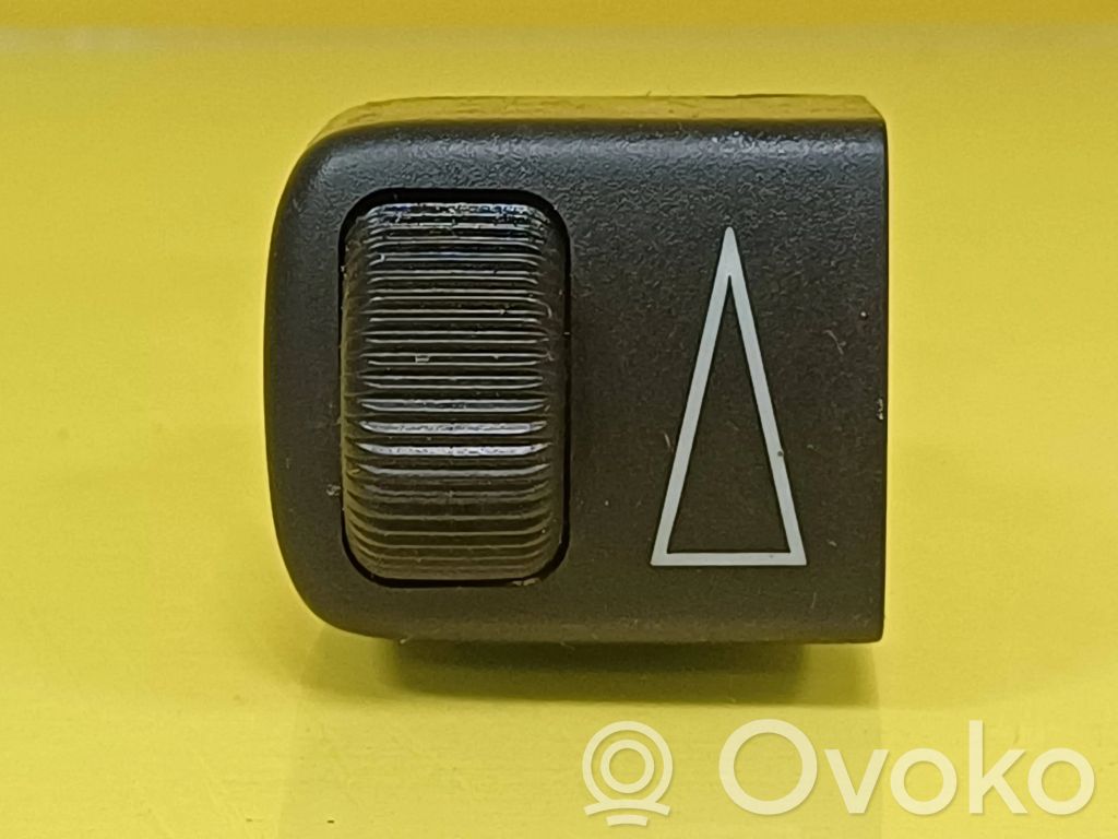 Panel lighting control switch   4735767