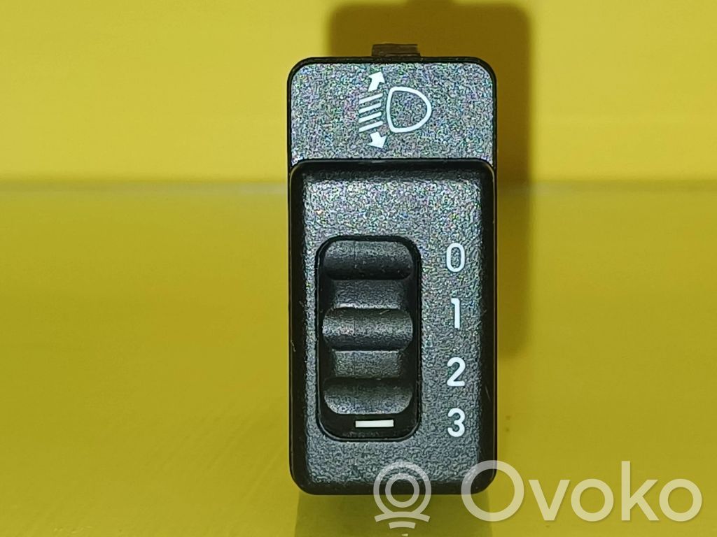 Headlight level height control switch   90483063