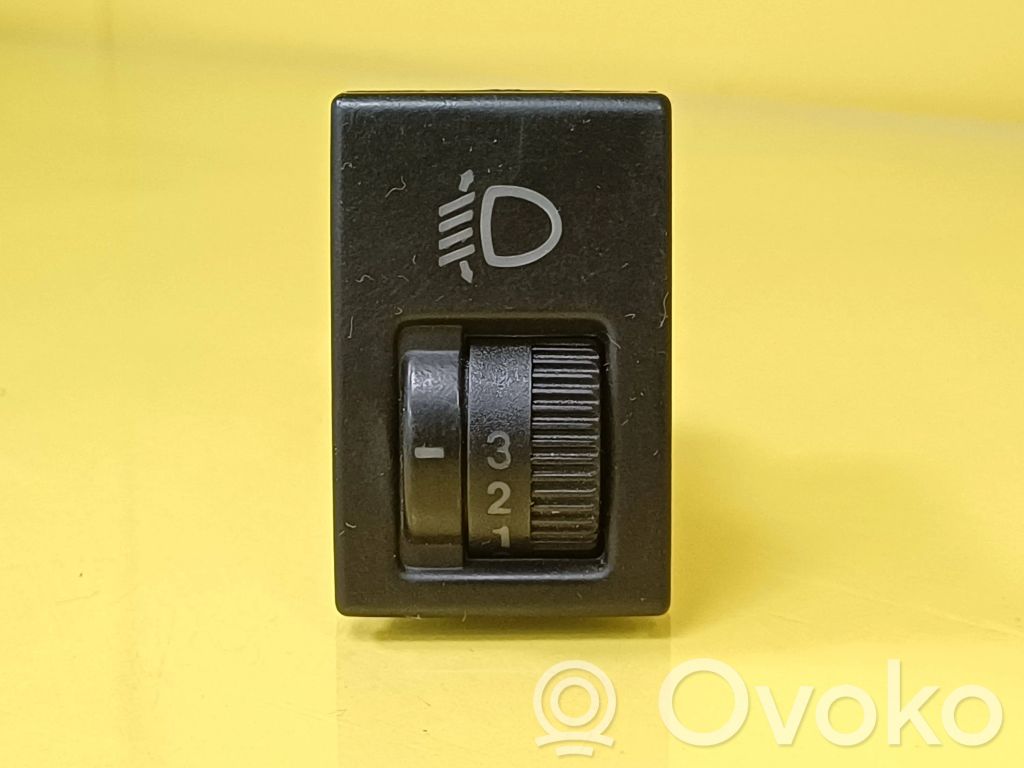 Headlight level height control switch   53206,53207