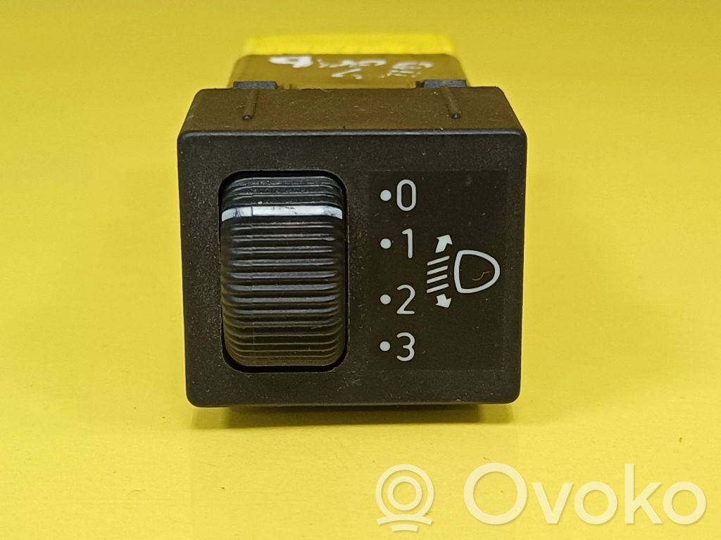 Saab 9000 CS Headlight level height control switch 
