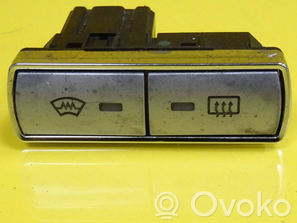 Windscreen/window heater switch   18K574AC