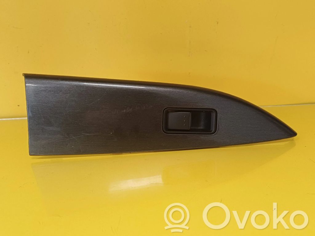Mazda 6 Electric window control switch 