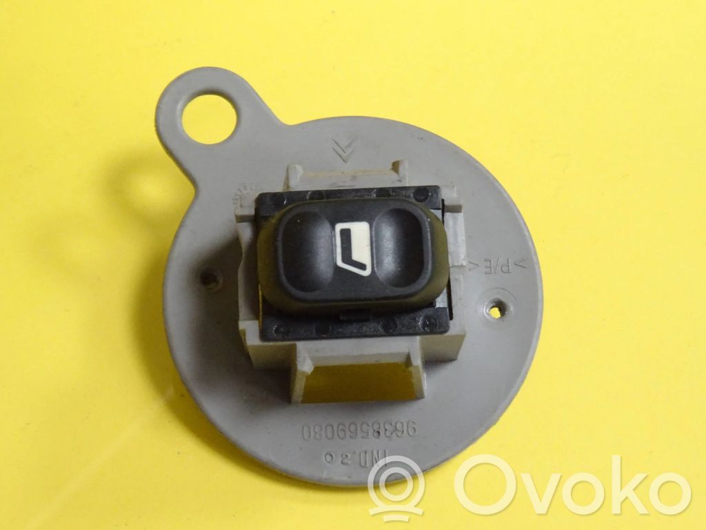 Electric window control switch   9638569080