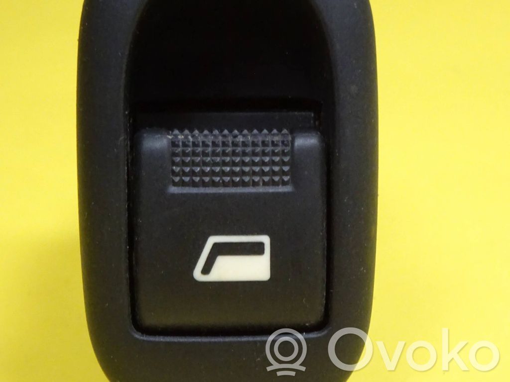 Citroen C2 Electric window control switch 