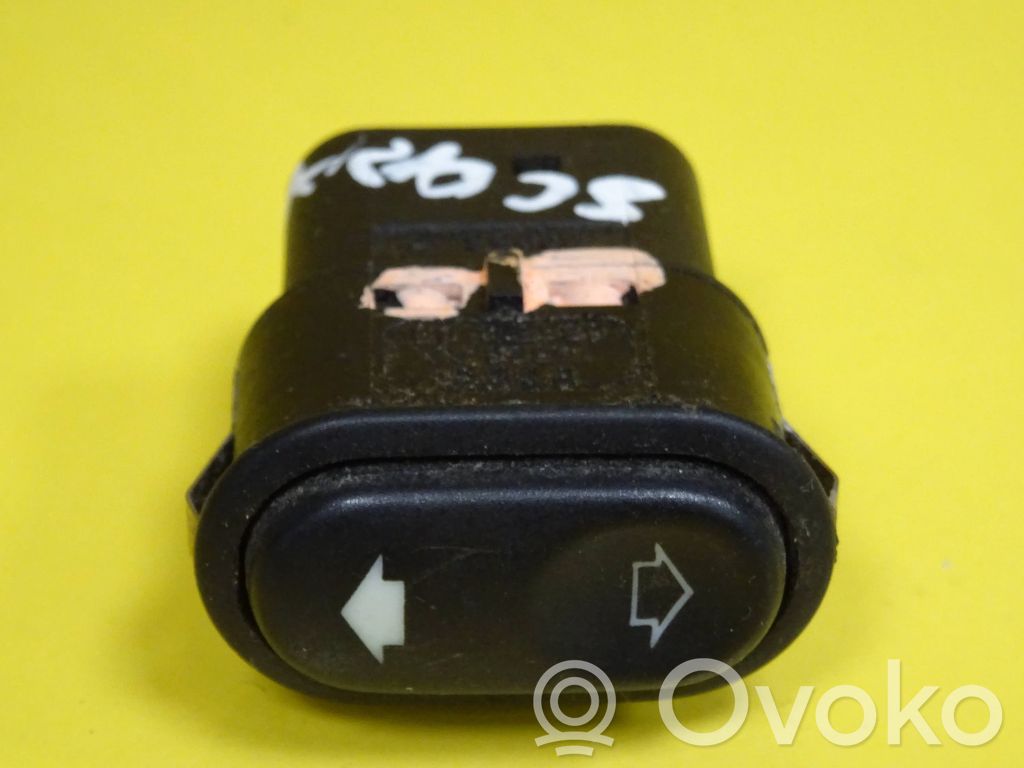 Electric window control switch   95BG14529AA,03161400