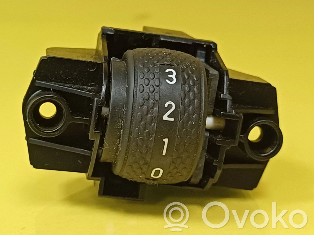 Fiat Marea Headlight level height control switch 