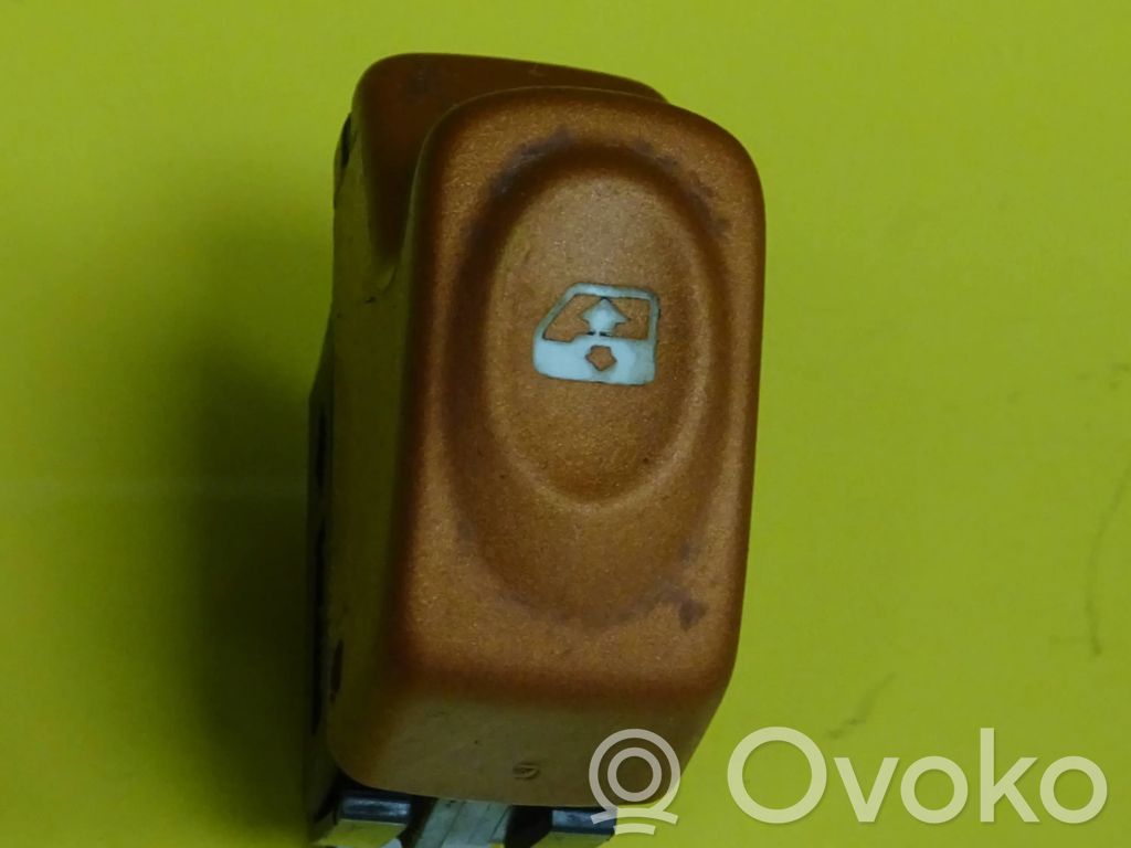 Renault Scenic I Comutator comandă geamuri electrice 