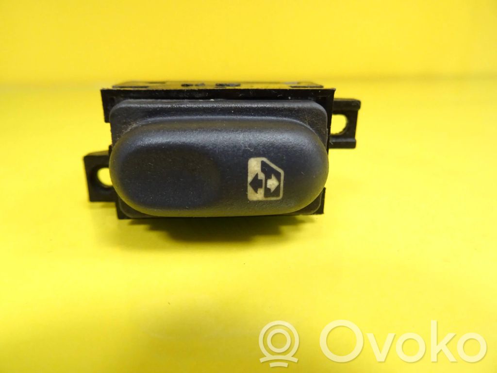 Renault Espace III Electric window control switch 