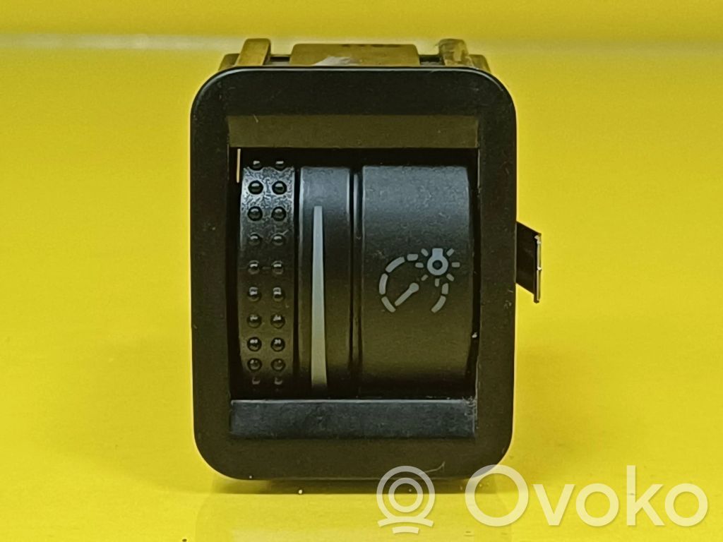 Volkswagen Golf IV Panel lighting control switch 