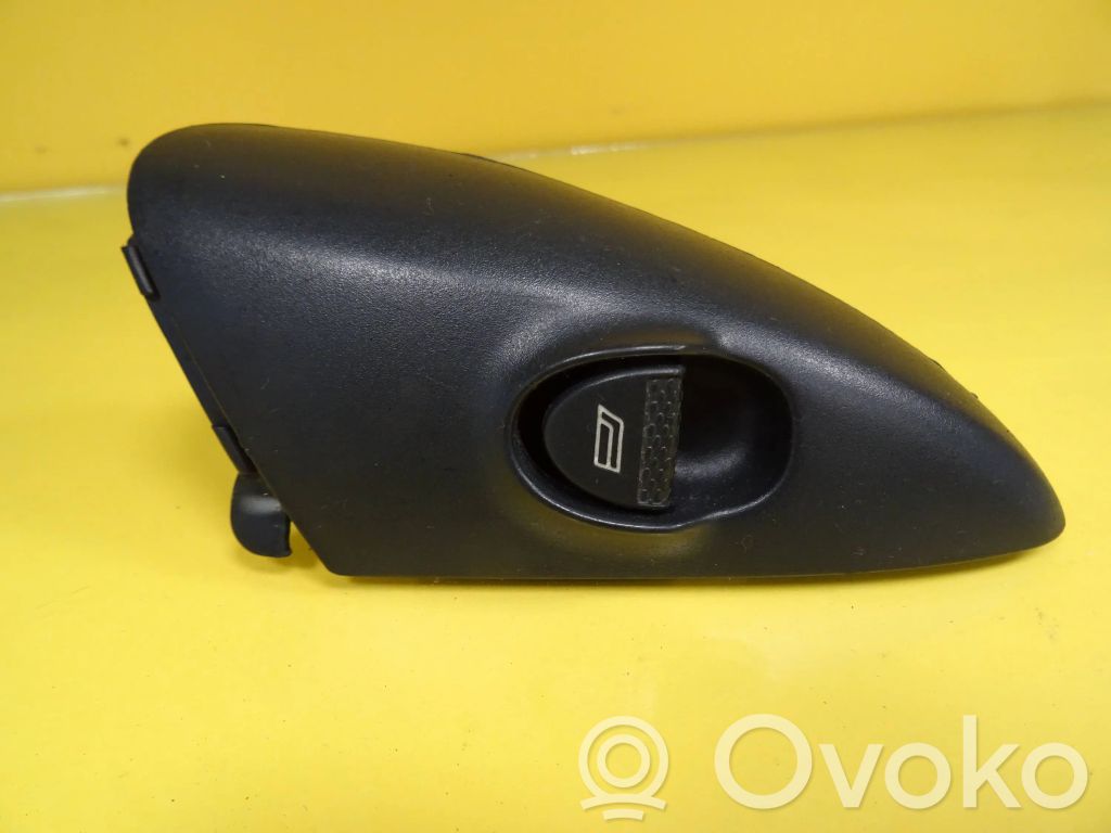 Fiat Palio Electric window control switch 