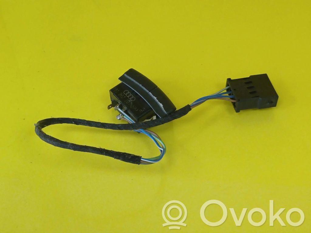 Central locking switch button   4B19621075PR