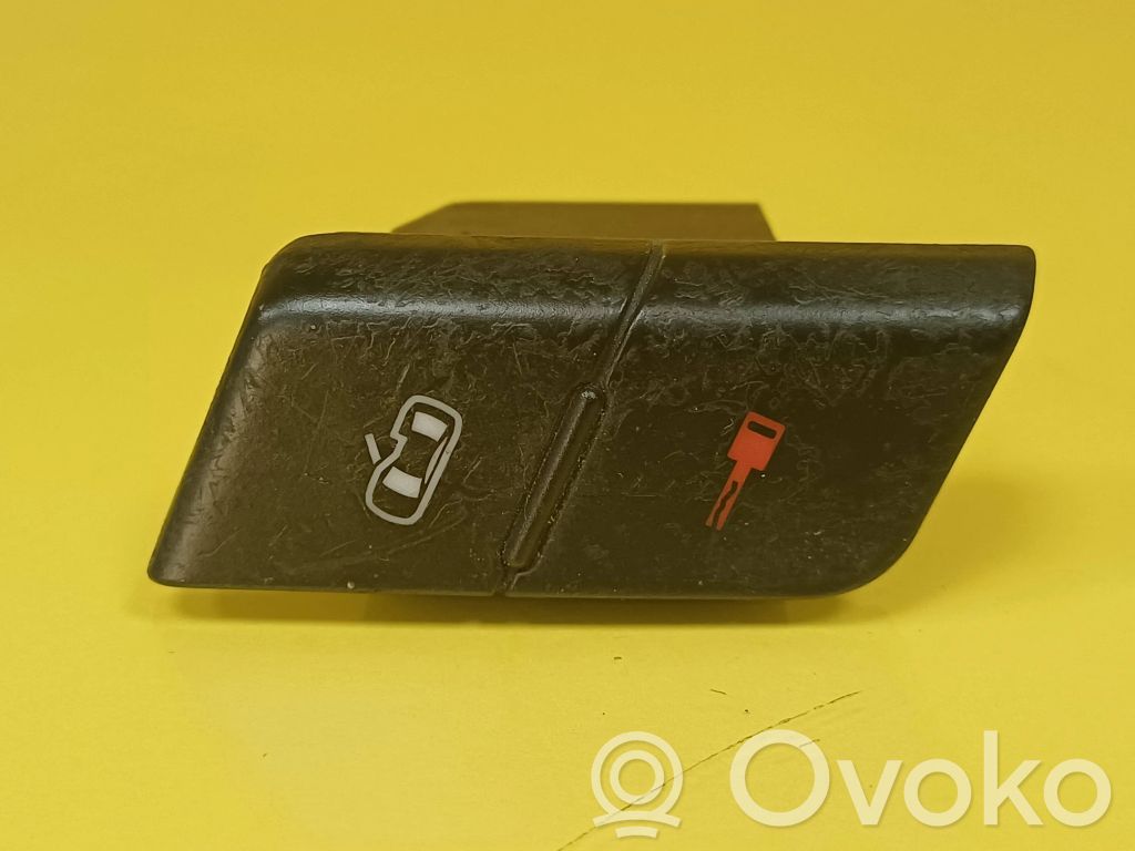 Central locking switch button   8E29621085PR