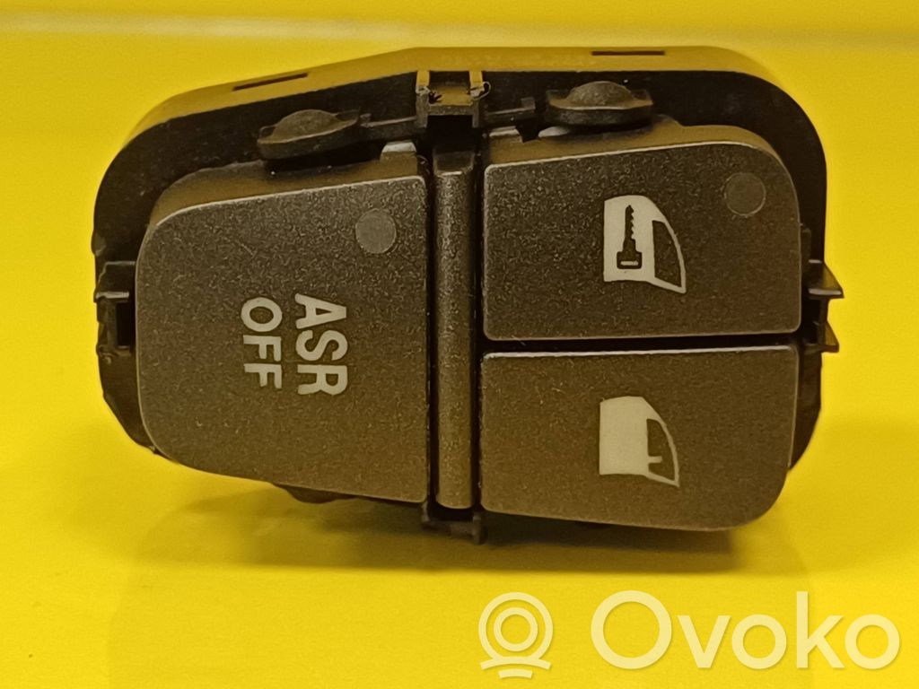 Fiat Croma Central locking switch button 