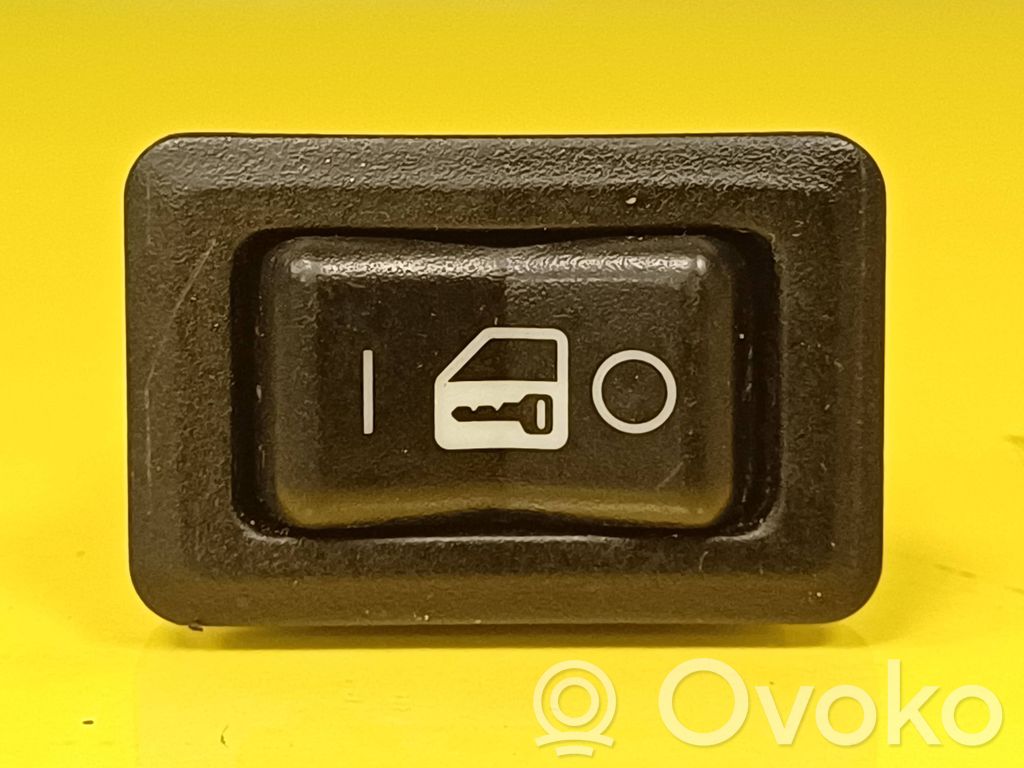 Mitsubishi Carisma Central locking switch button 
