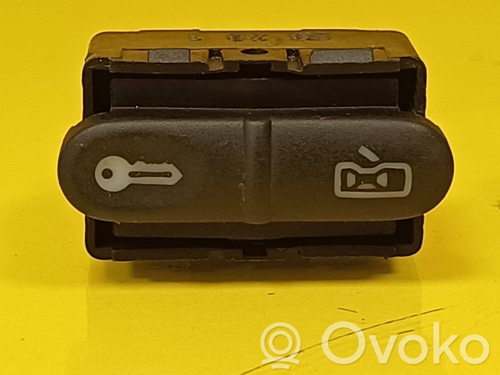Seat Arosa Central locking switch button 