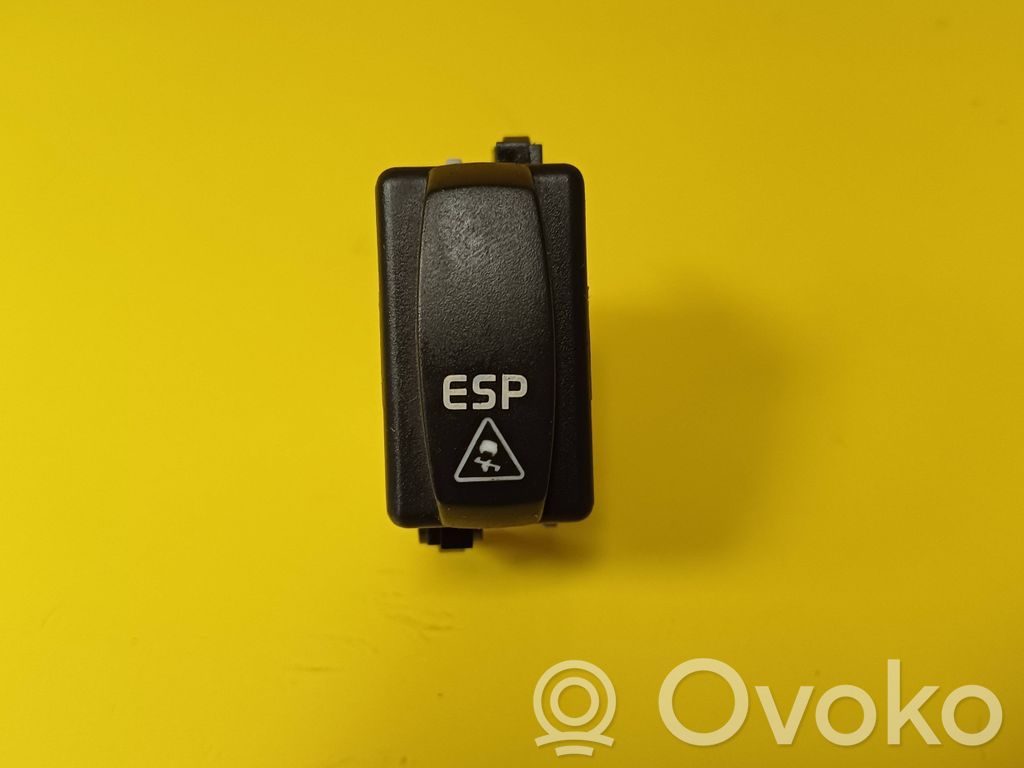ESP (stability program) switch   003452B