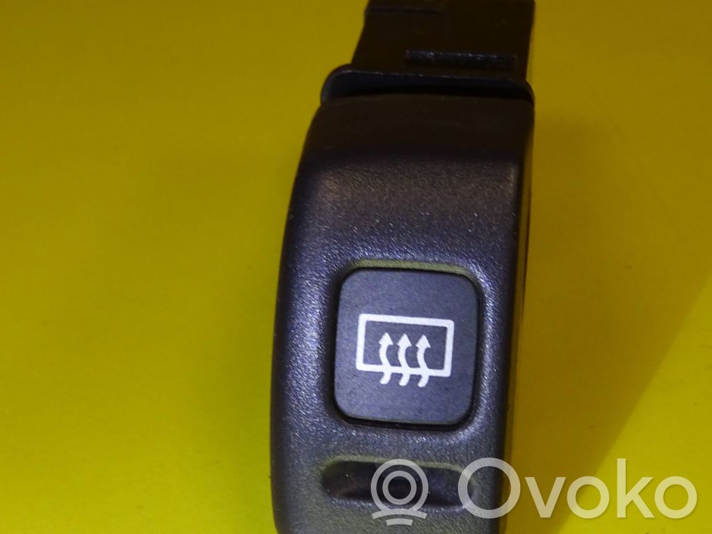 Windscreen/window heater switch