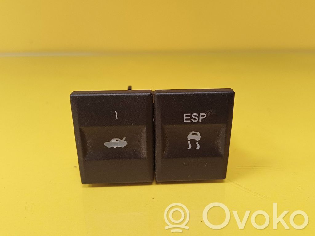 Ford Mondeo Mk III ESP (stability program) switch 
