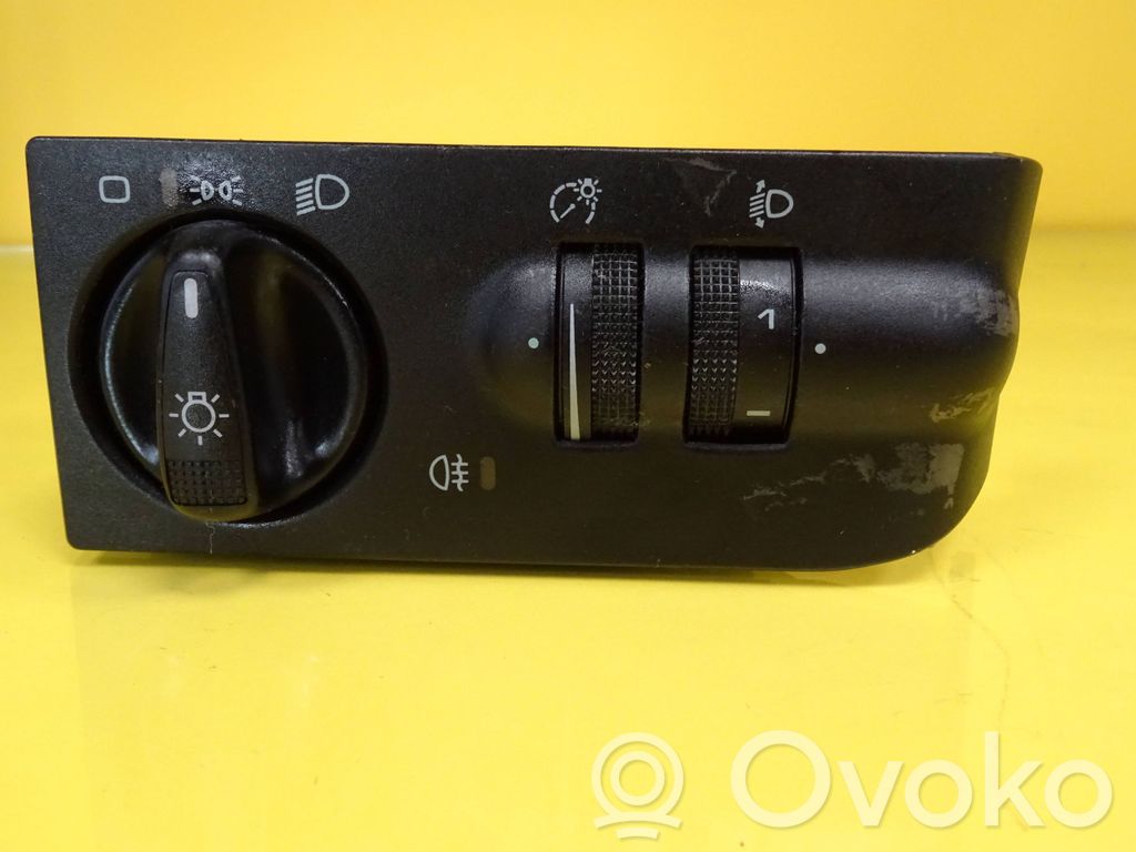 Volkswagen Vento Interruptor de luz 
