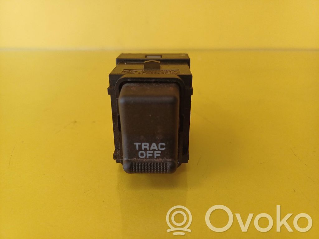 Interruptor de control de tracción (ASR)   04671672AA