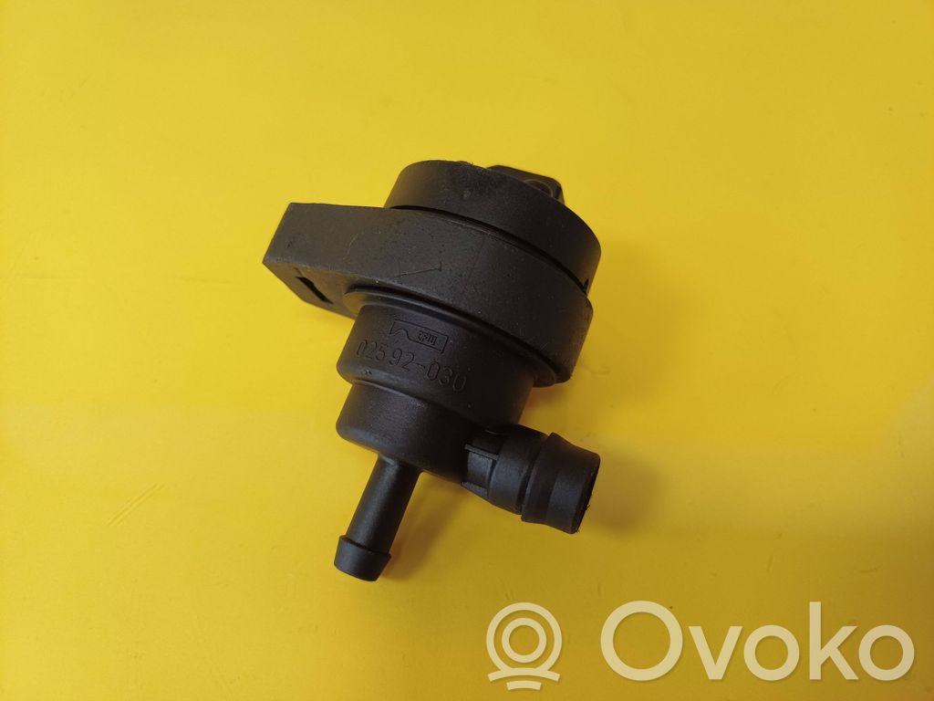 Vacuum valve   1748875,13901433602,13901433603,13901741931,13901744150,13901748875,1433603,1741931,1744150