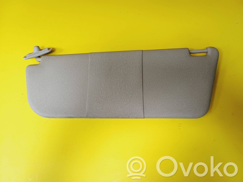 Sun visor