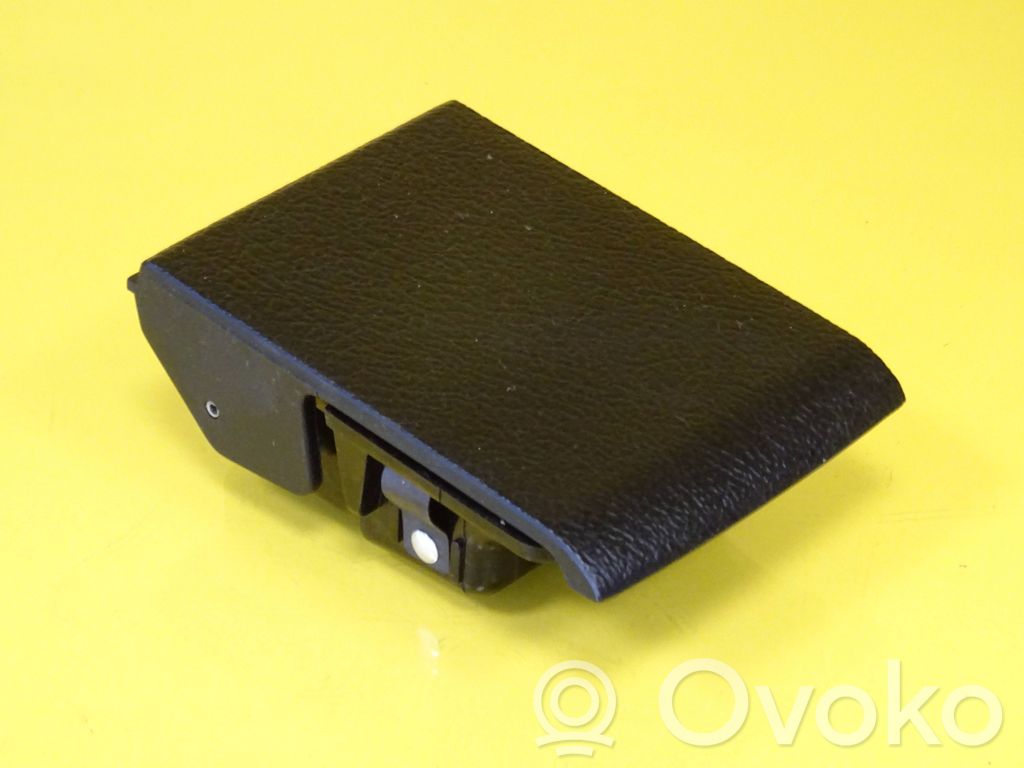 Rover 214 - 216 - 220 Peleninė panelėje 