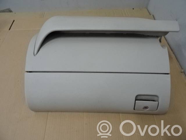 Seat Leon (1M) Schowek deski rozdzielczej 