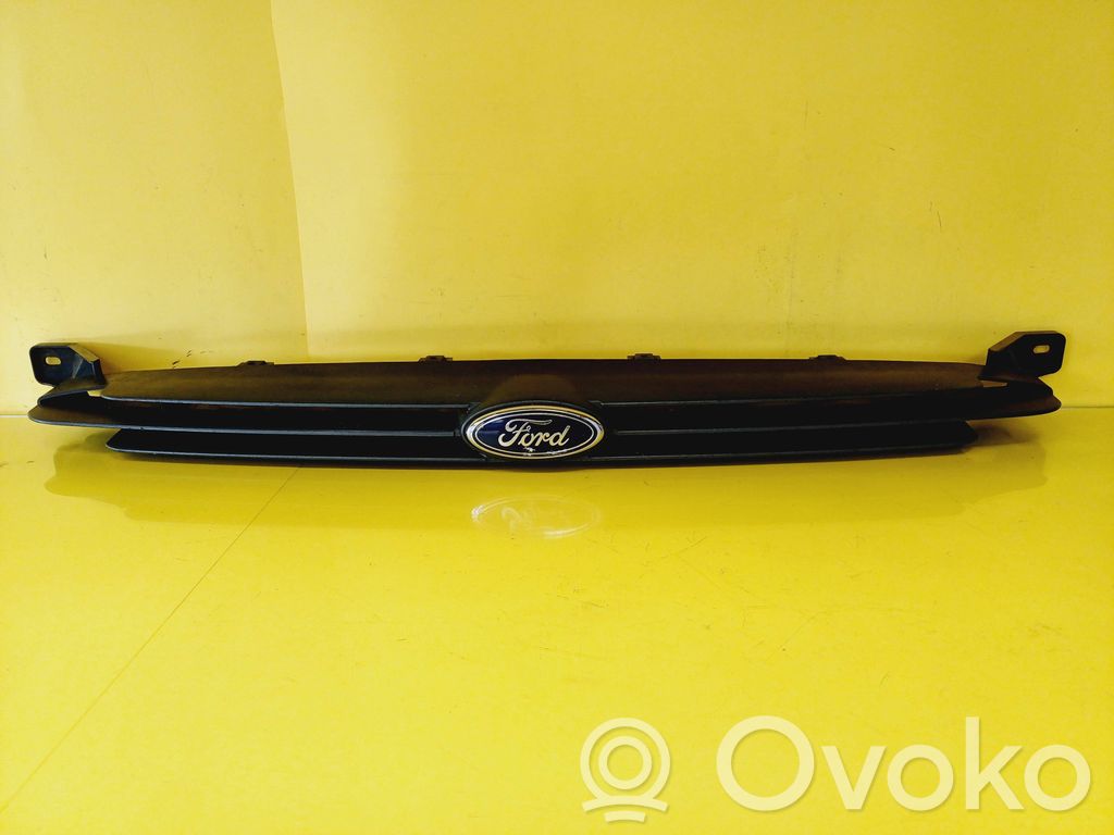 Ford Escort Front grill 