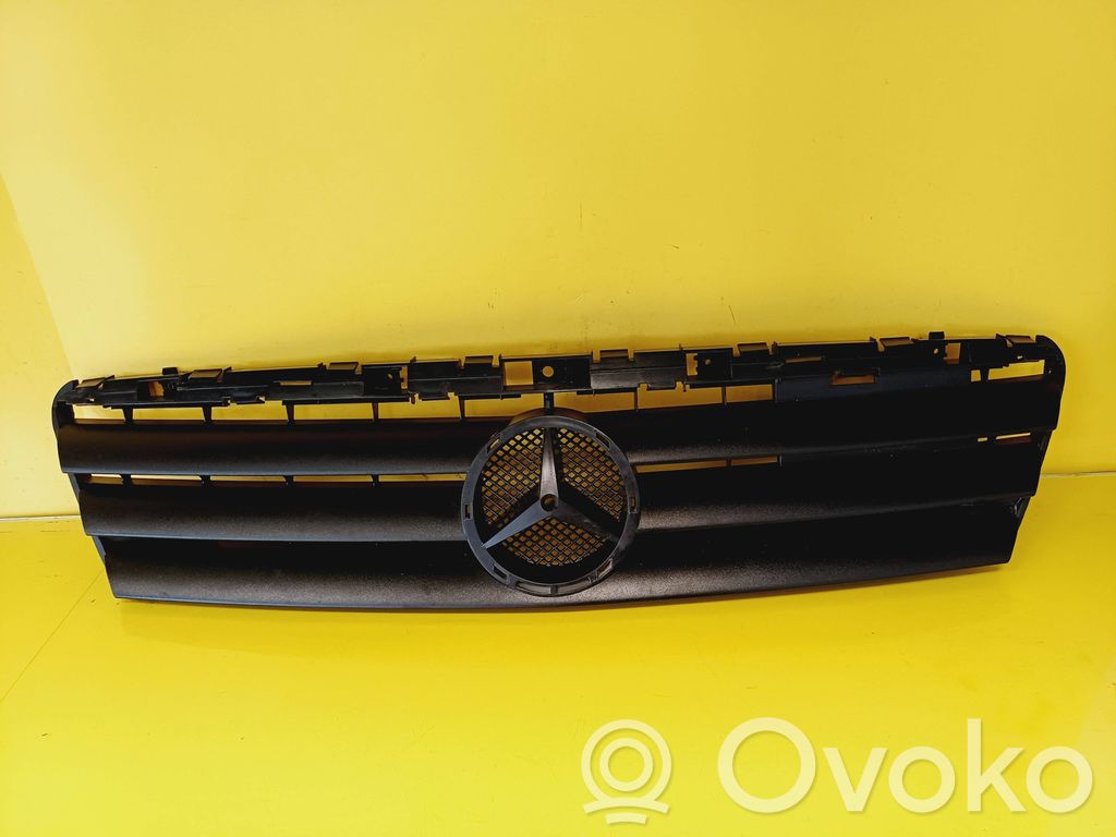 Front grill   1688800983