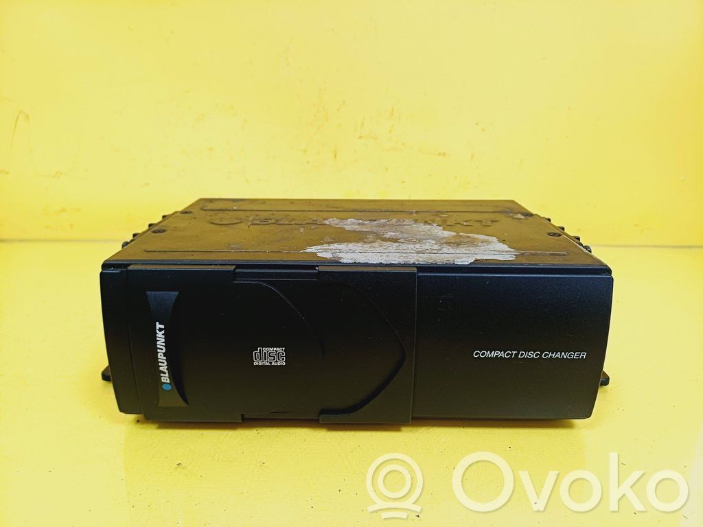Audi A6 S6 C5 4B CD/DVD keitiklis 