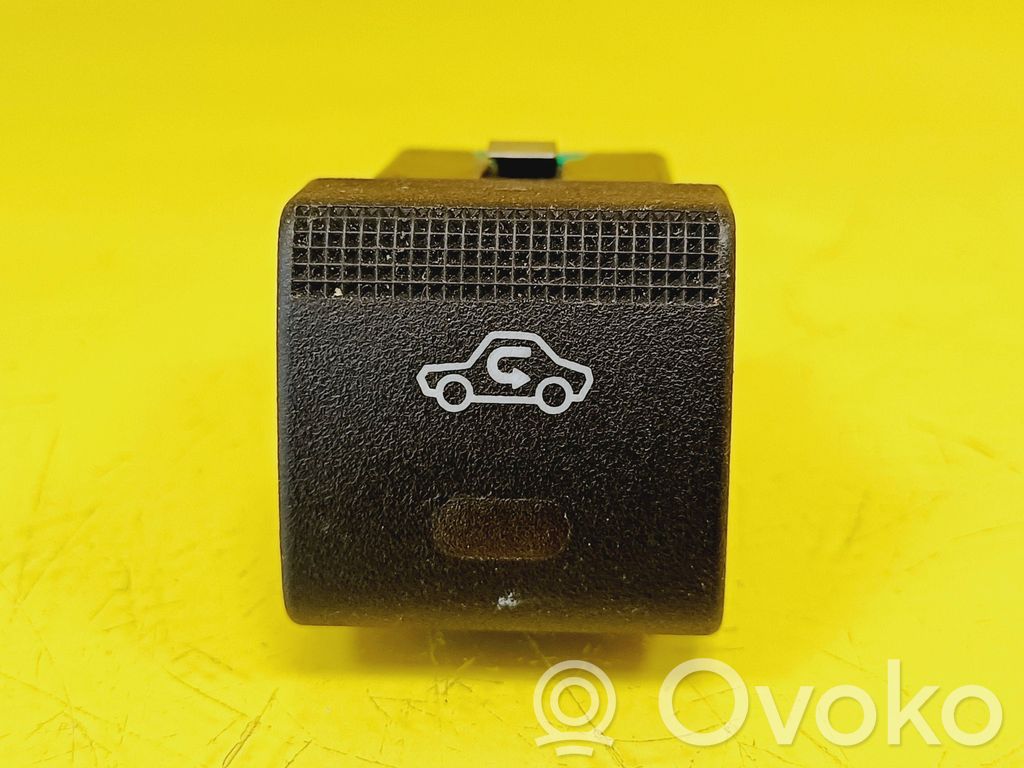 Opel Vectra B Comutator circulație aer 