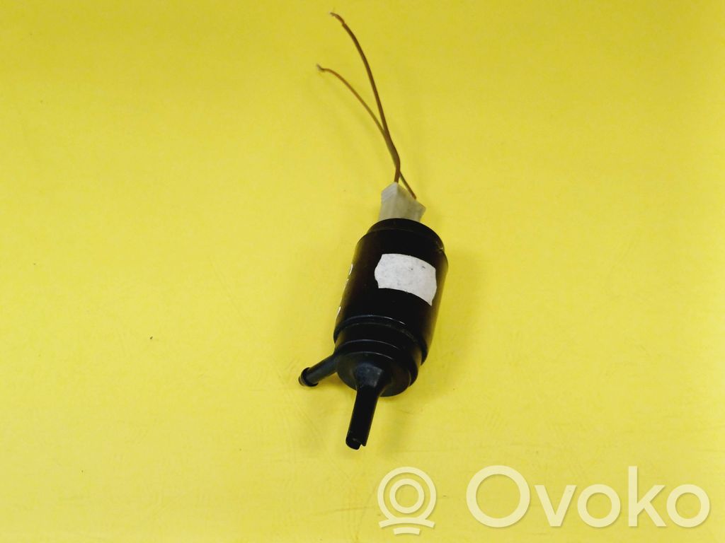 Audi 80 90 B3 Windscreen/windshield washer pump 