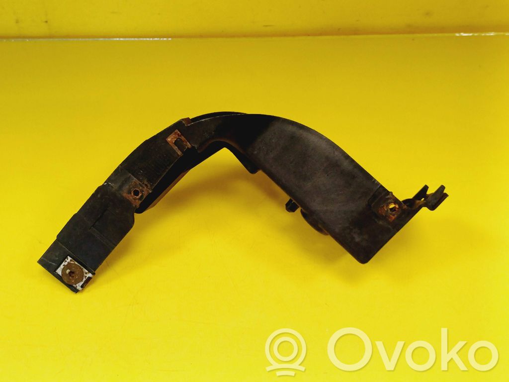 Rear bumper mounting bracket   4E0853913C