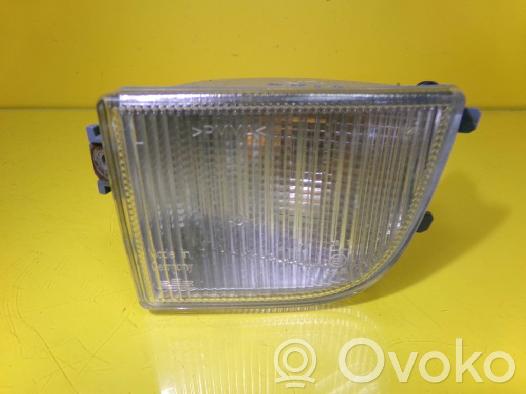 Volkswagen PASSAT B4 Semnalizator față 