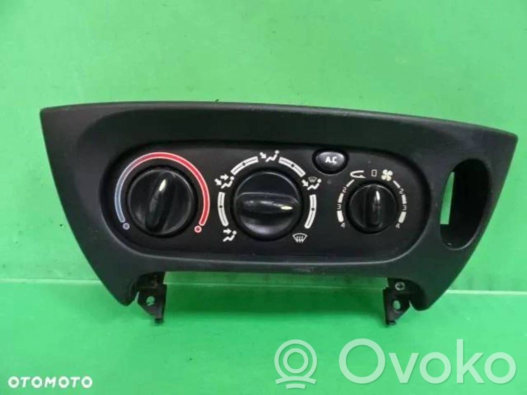 Climate control unit   101589