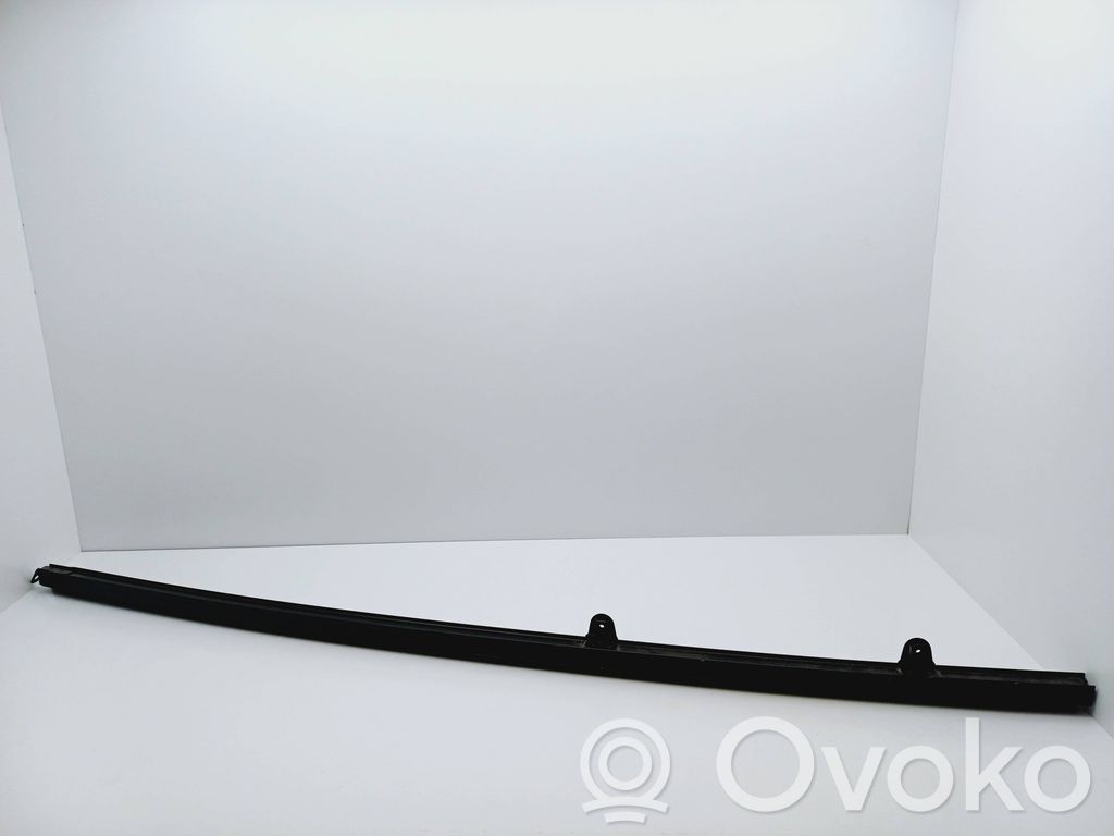 Renault Master II Door glass rail 
