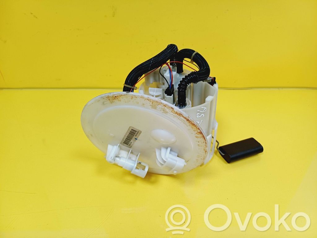 Opel Astra H Bomba interna de combustible 