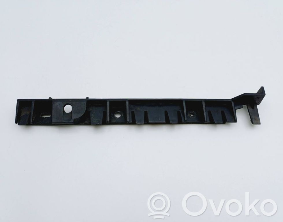 Fender mounting bracket   7118160,51777118160