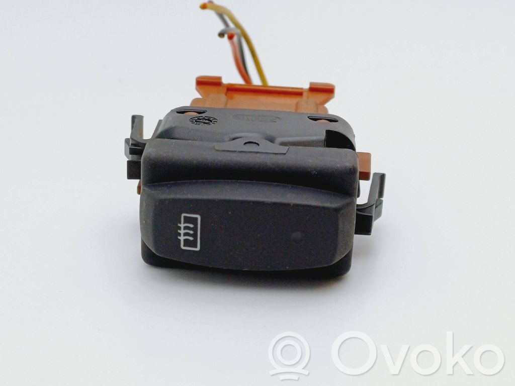 Windscreen/window heater switch   313155A